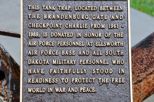 sign about the tank trap